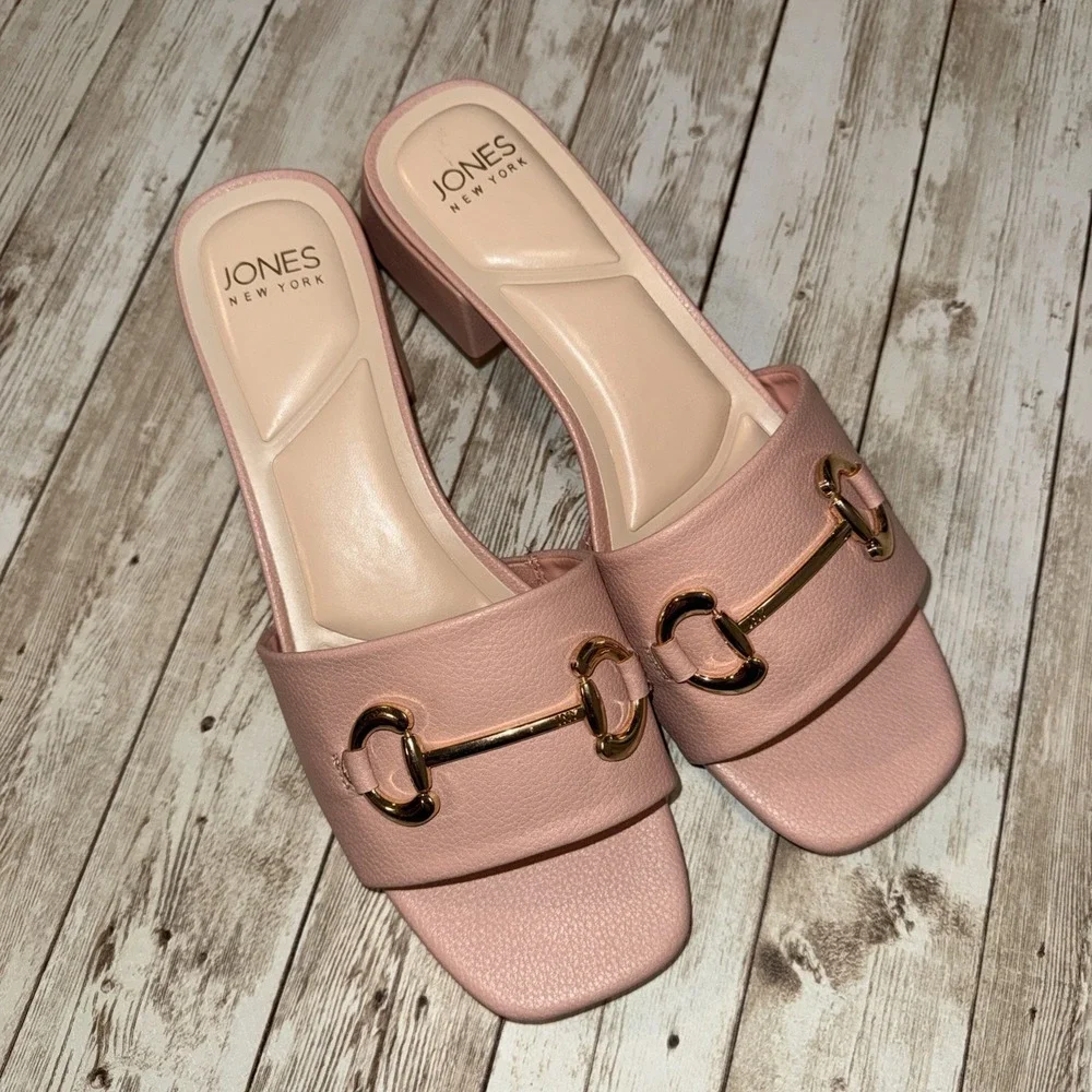 Jones New York Women's Uniqua Block Heel Dress Slip On Sandals Blush Pink 6.5M